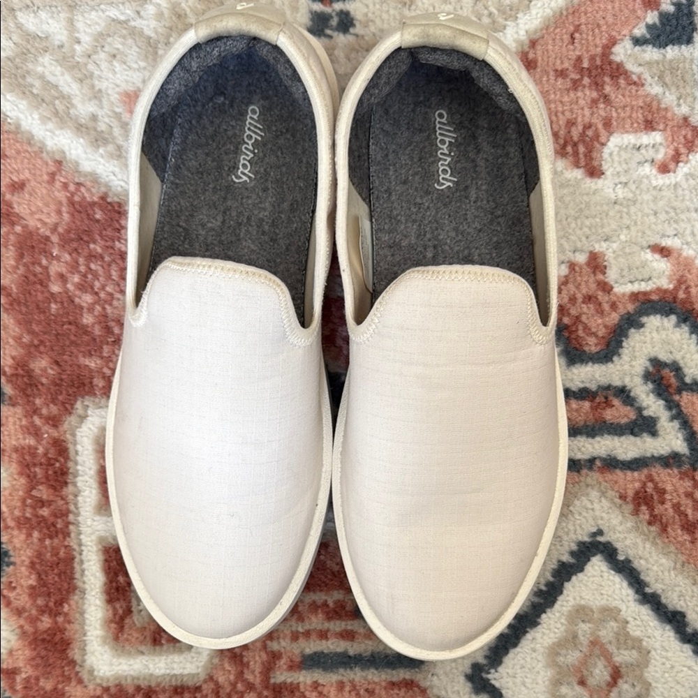Allbirds Cream Loafers Slip-Ons Minimalist Design
